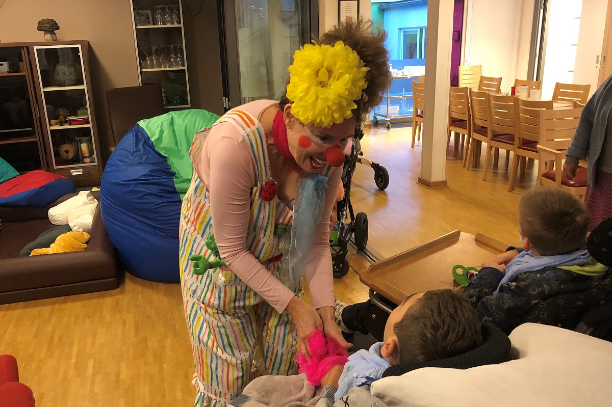 Clowns 13